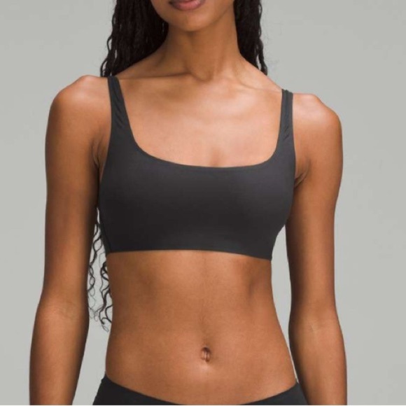 NWOT Lululemon Wundermost Ultra-Soft Nulu Scoop-Neck Spaghetti-Strap Bra - Picture 1 of 7